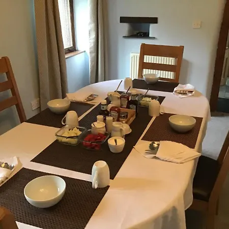 Owletts Barn Bed & Breakfast *